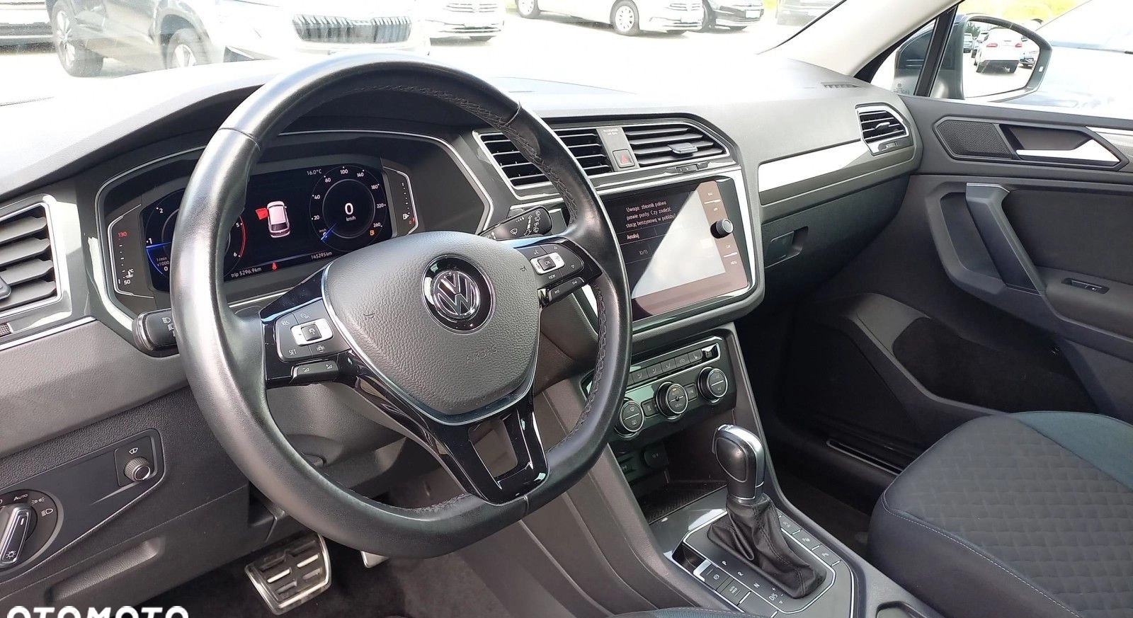Volkswagen Tiguan cena 99900 przebieg: 145827, rok produkcji 2019 z Poznań małe 781